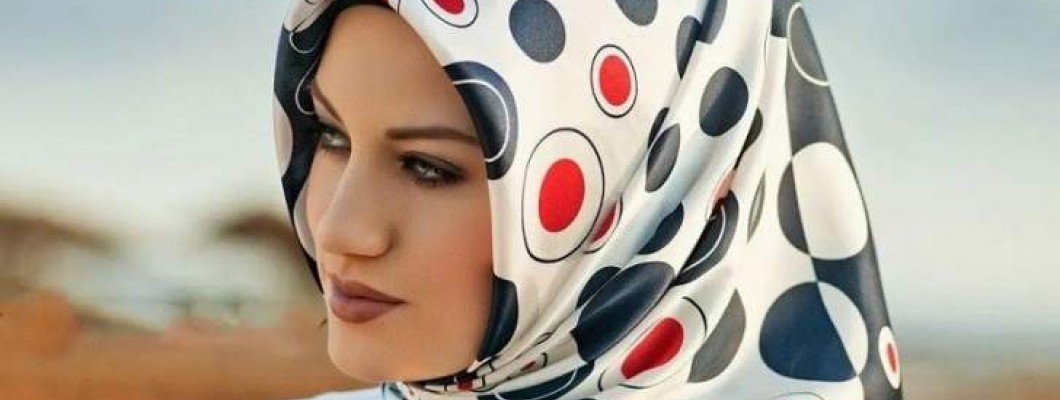 إن كنتِ امرأة محجبة، فعليكِ اختيار ماسك للشعر من هذه المجموعة حالاً! إن كنتِ امرأة محجبة، فعليكِ اختيار ماسك للشعر من هذه المجموعة حالاً!