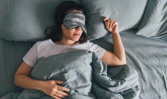 كيف يساعد النوم على خسارة المزيد من الوزن بشكل أسرع؟