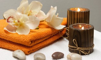 من بين ١٠ أنواع من جلسات التدليك... أي نوع يناسبك؟