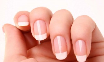 أقوى خلطة للمحافظة على الأظافر